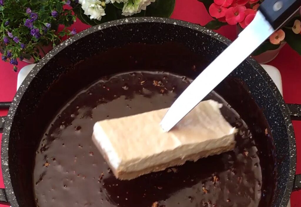 Deluxe cheesecake