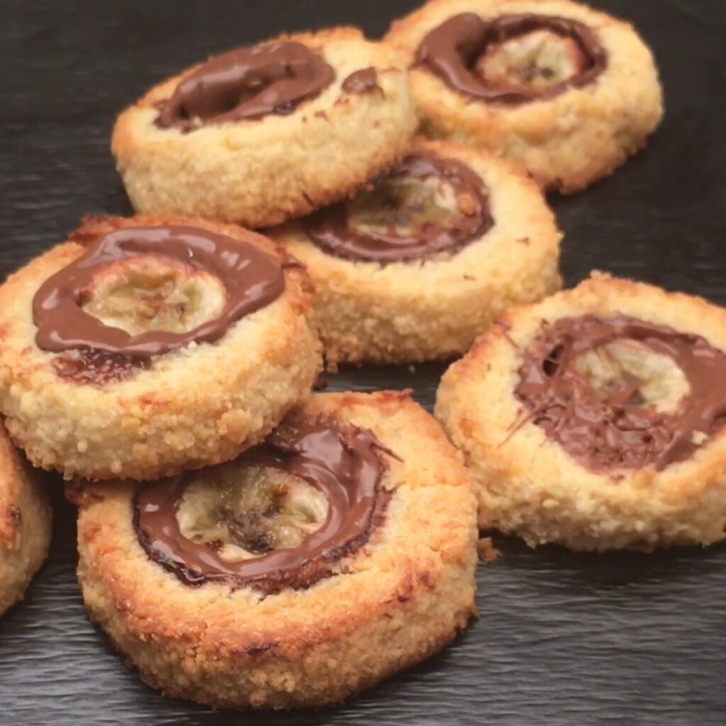 Mini Banana & Chocolate Crumble