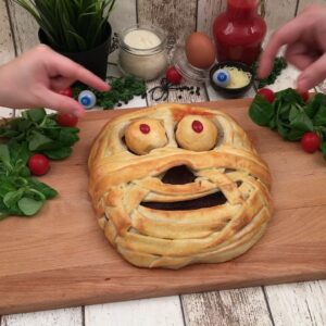 Mummy Meat Pie