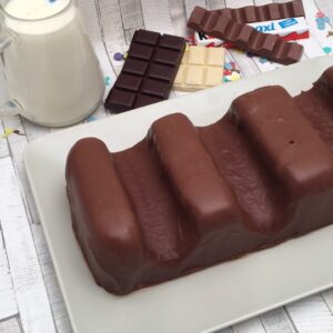 Kinder Riegel-Eistorte