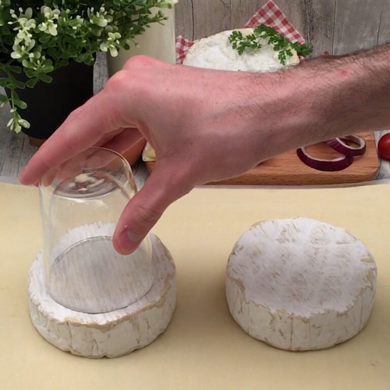 Camembert cocotte