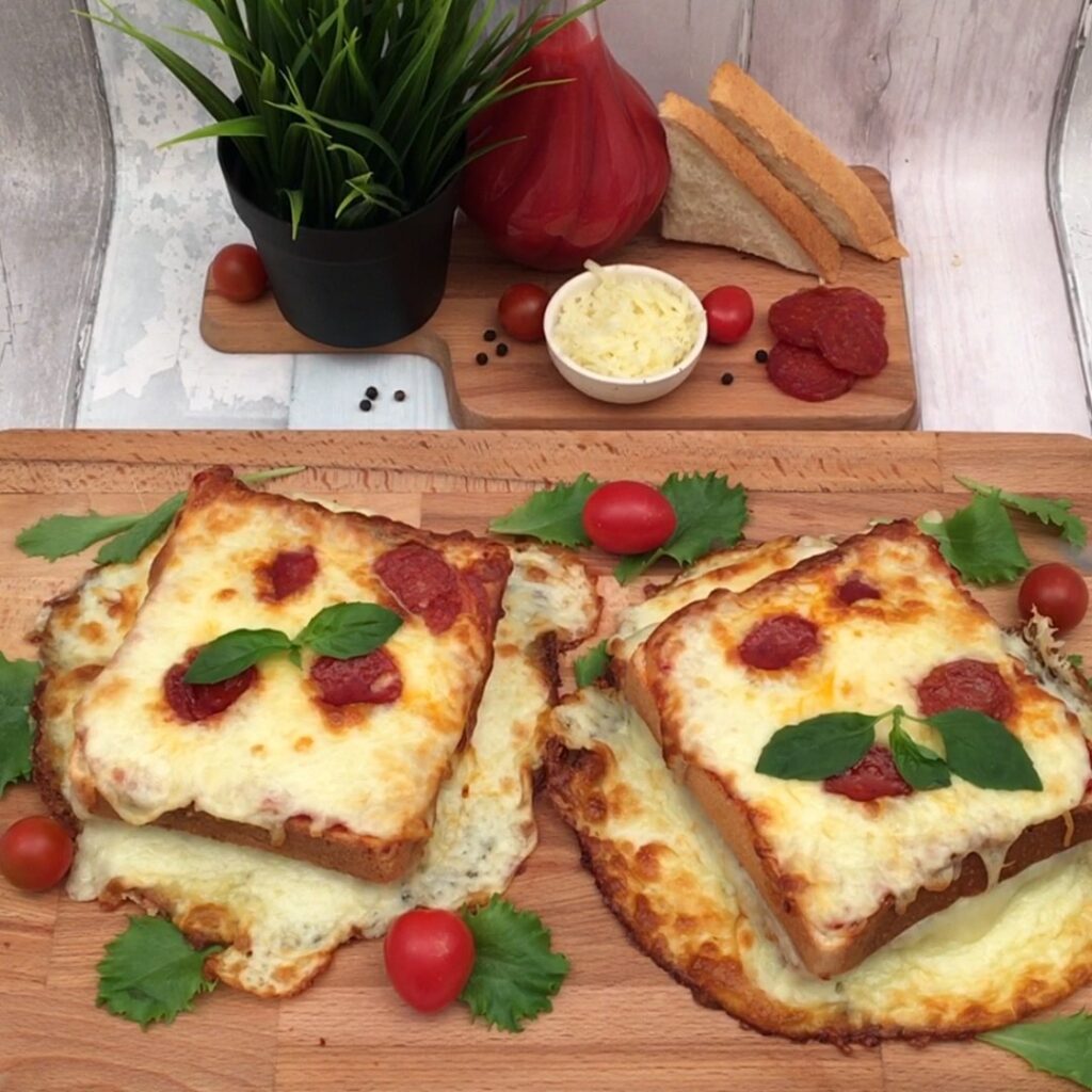 Pizza de sándwich de queso