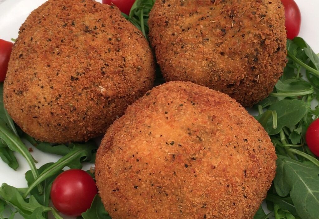 Mac ‘n’ cheese mozza ball
