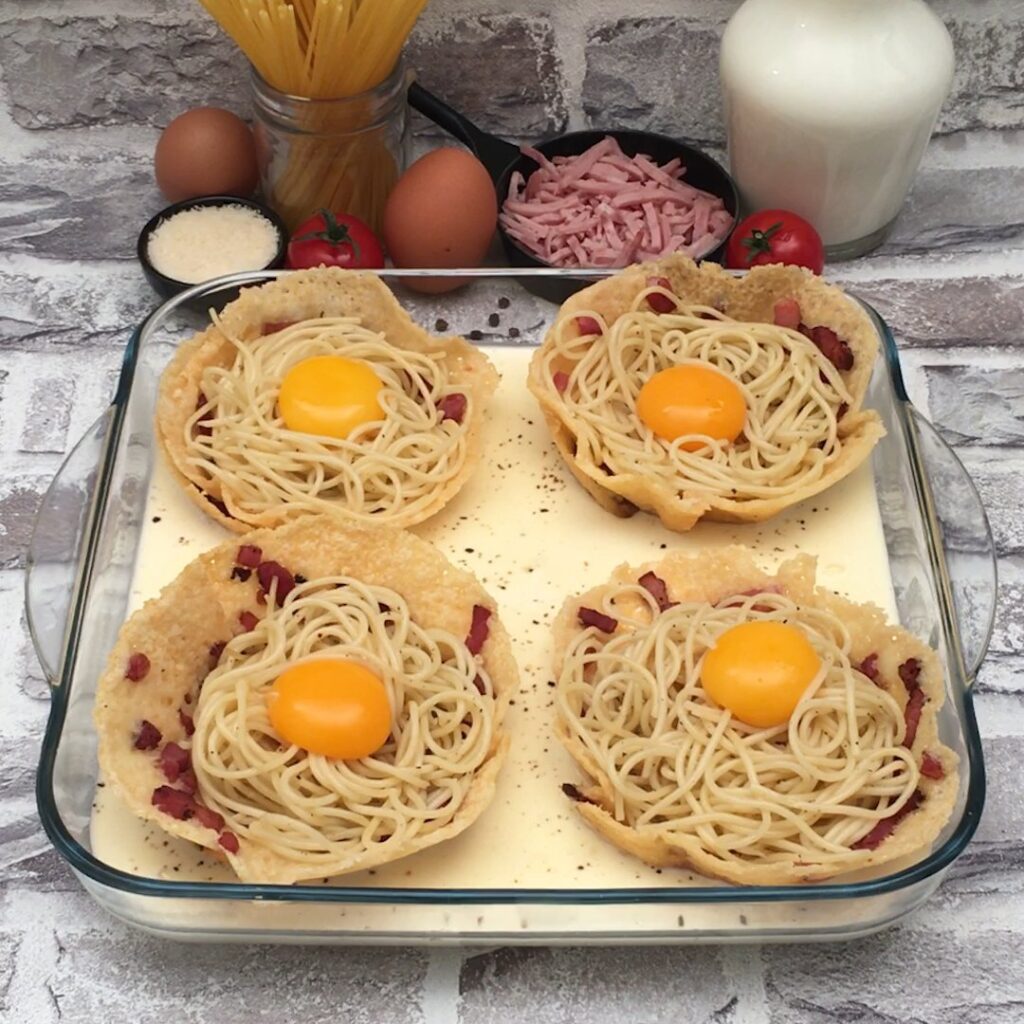 Barchette carbonara