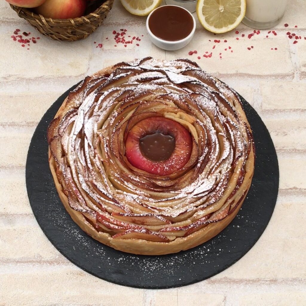 XXL Apple Pie