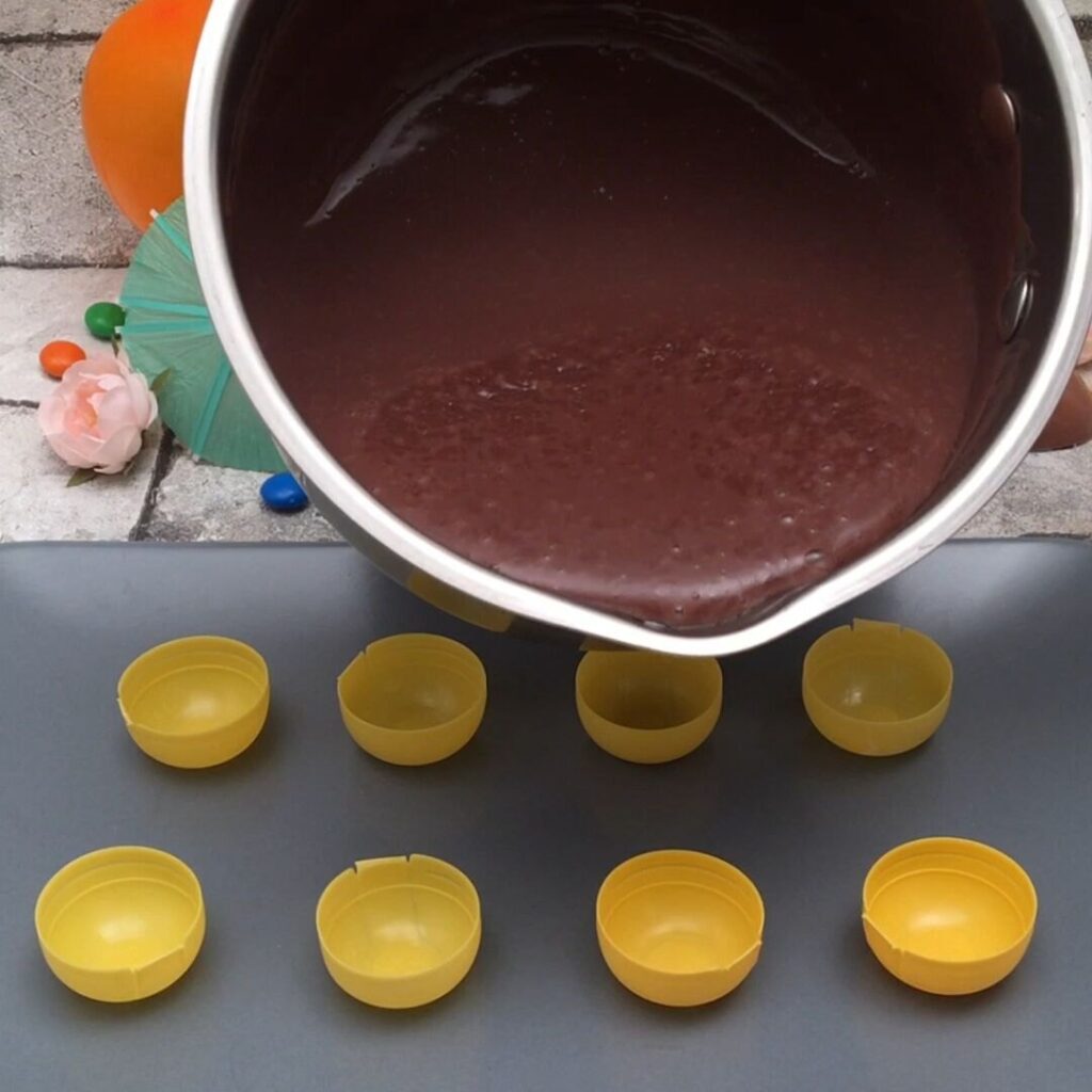 Pudding-Dessert mit schokoladiger Überraschung