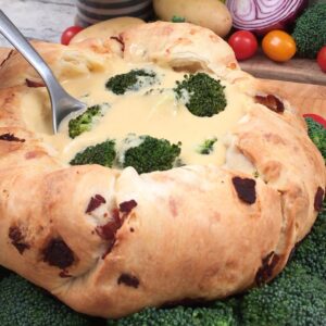 Bol de broccoli y cheddar