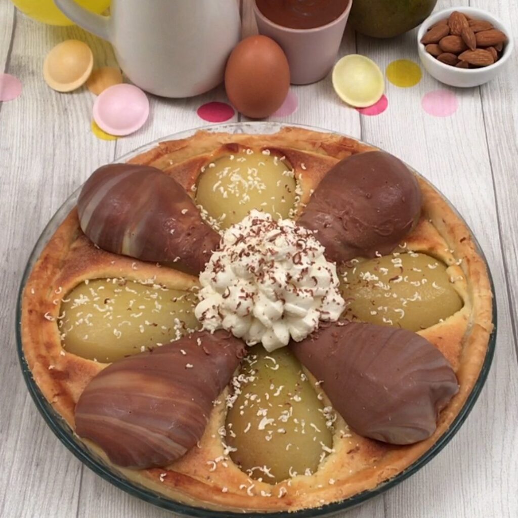 Schokoladen-Tarte mit Früchtchen