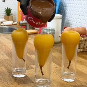 Dessert alla pera e triplo cioccolato