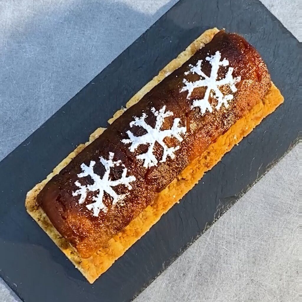 Bûche de Noël crêpes tatin