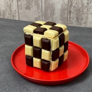Hypnotizing Cake
