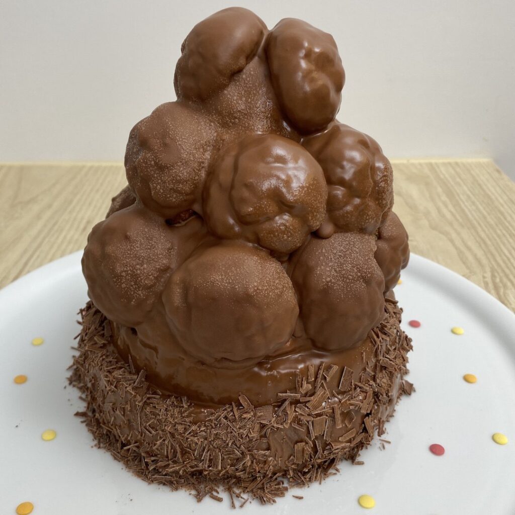 Tour de profiteroles maison