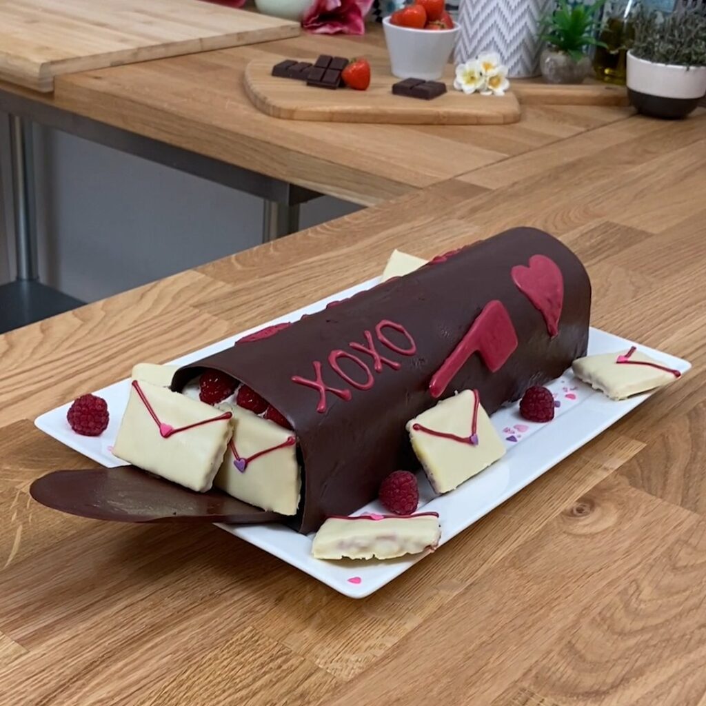Valentine’s Day Mailbox