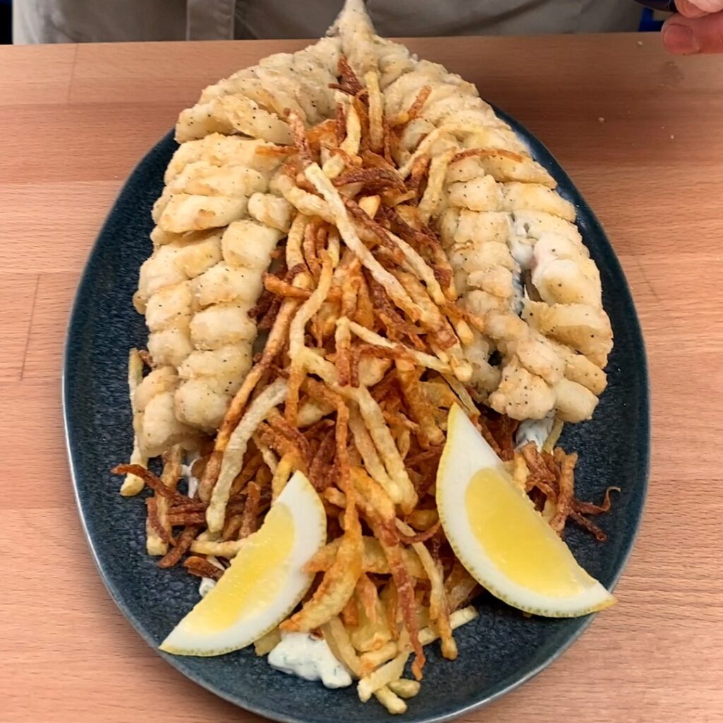 Peixe com batatas fritas