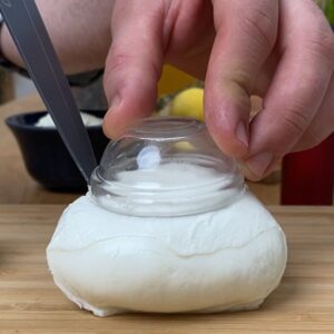 Der Feta Trick funktioniert auch mit anderem Käse Der Feta Trick funktioniert auch mit anderem Käse