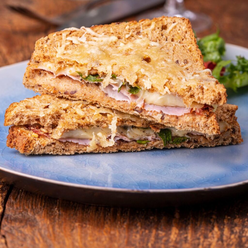 Croque-monsieur au four irrésistible