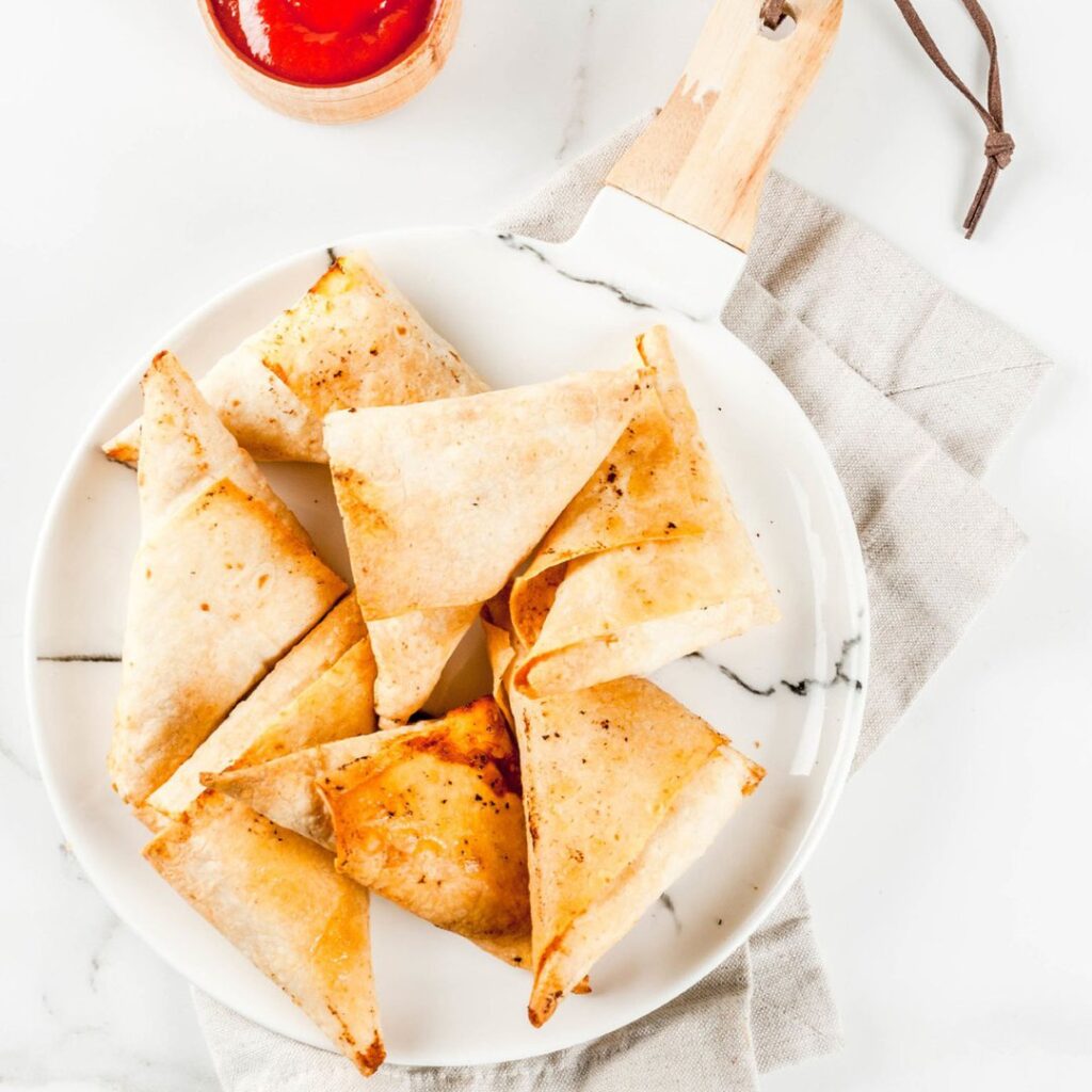 Brick au thon, pommes de terre et fromage