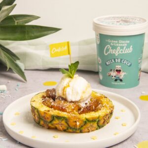 L&rsquo;ananas doré sous le cocotier