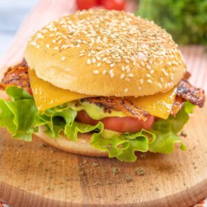 Le burger au bacon végétarien