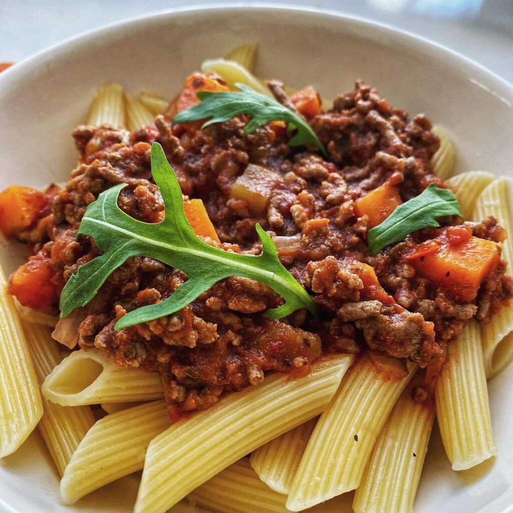 Penne bolognaises