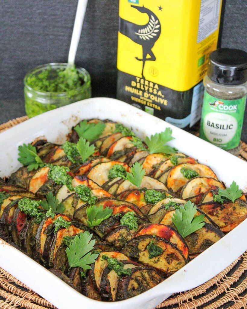 Gratin d&rsquo;aubergines et courgettes pesto et tomate