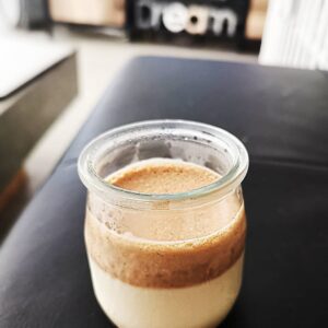 Yaourts maison au chocolat au lait
