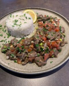Salade de boeuf citron-sauce soja