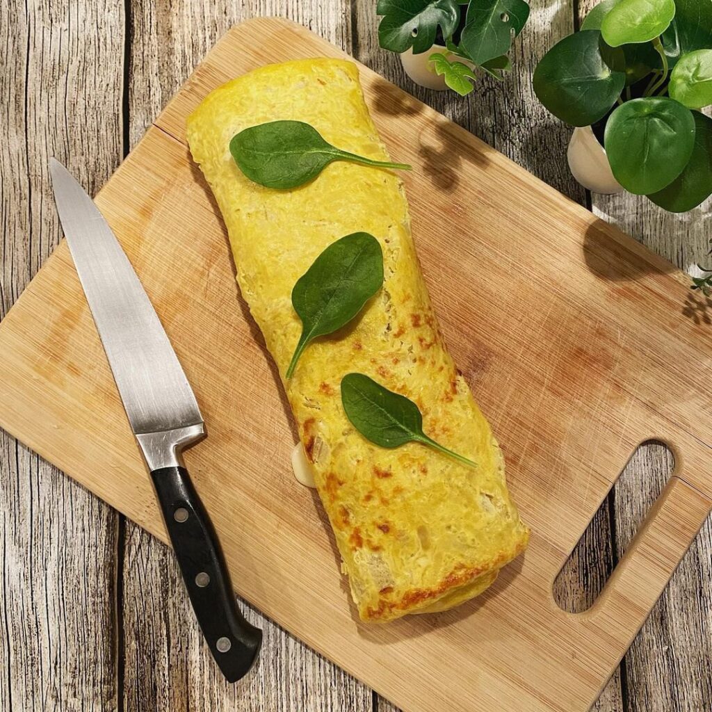 Omelette roulée façon tartiflette