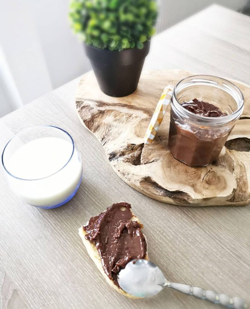 Pâte à tartiner au chocolat praliné