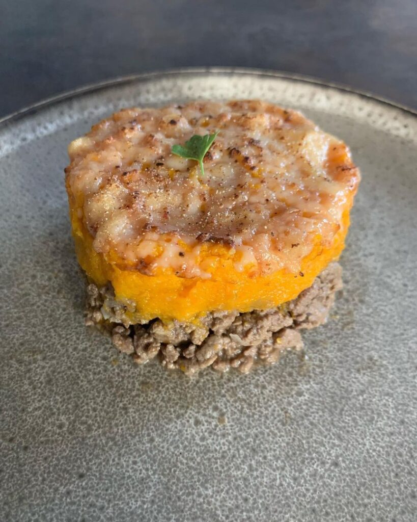 Hachis parmentier de boeuf haché et purée carottes-pommes de terre