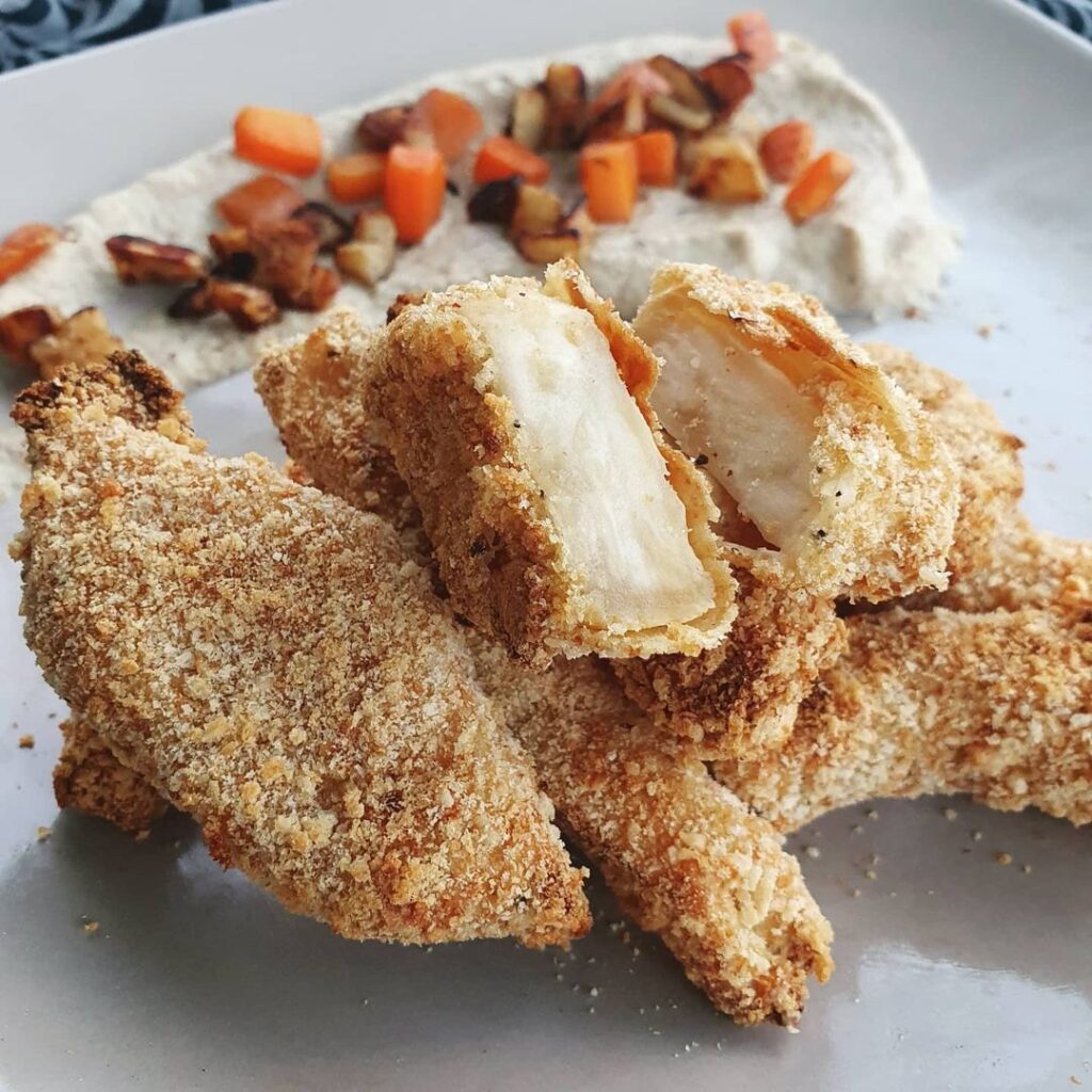 Petits nuggets veggie au céleri et purée aux lardons de céleri et carottes