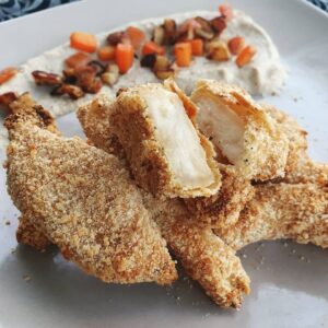 Petits nuggets veggie au céleri et purée aux lardons de céleri et carottes