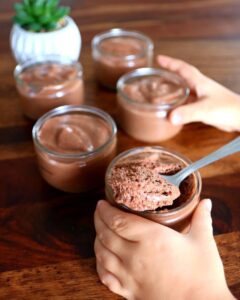 Mousse vegan au chocolat très légère