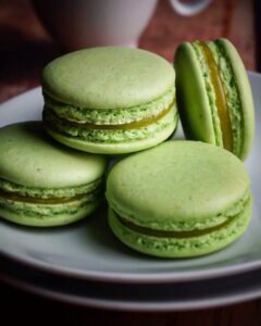 Macarons lemon curd aux deux citrons