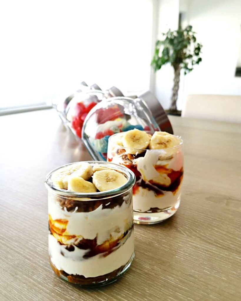 Cheesecake banane et caramel tout frais, sans cuisson