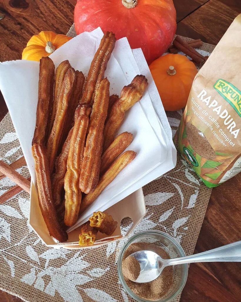 Churros de potiron à la cannelle, cuits au four