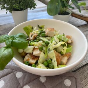 Wok de légumes verts et poulet