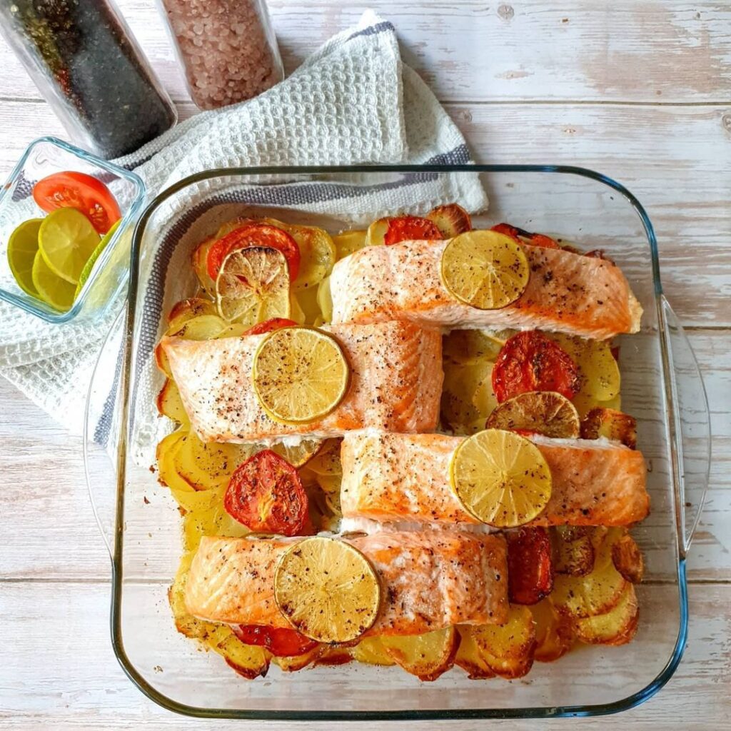 Pavés de saumon et pommes de terre