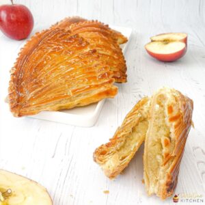 Chaussons aux pommes avec pâte feuilletée maison