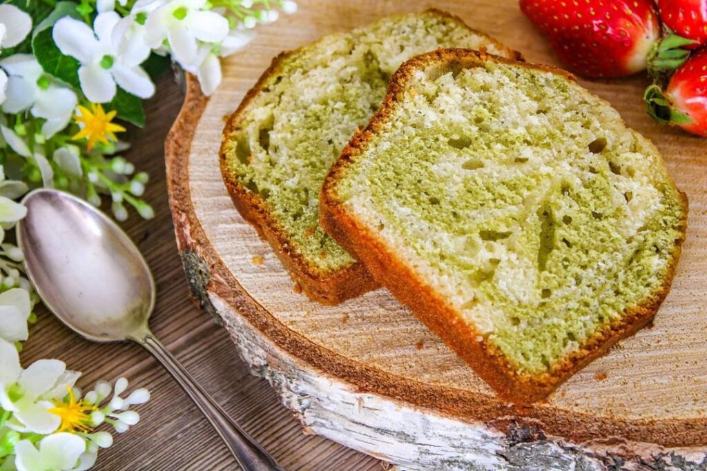 Cake marbré au thé matcha