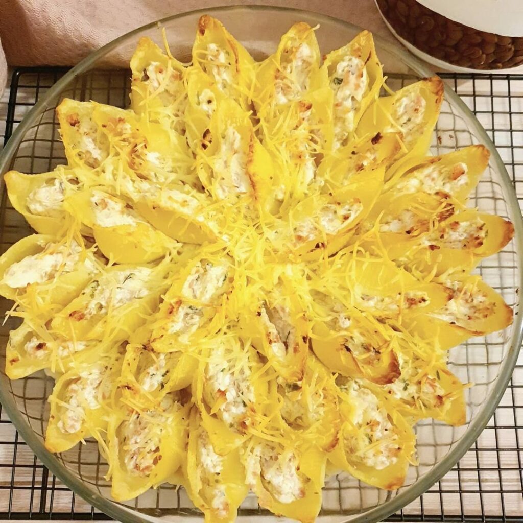Gratin de pâtes floral, conchiglionis farcies