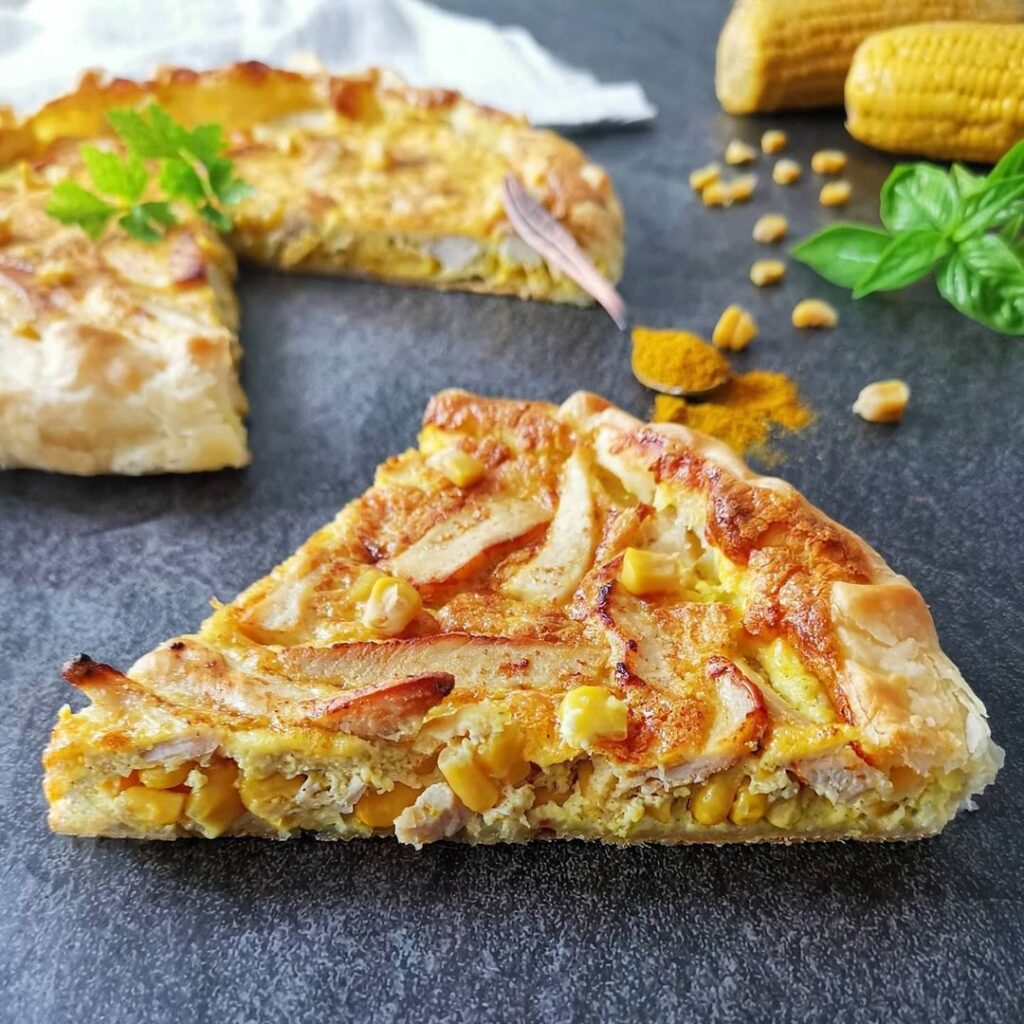 Tarte au poulet au curry et au maïs