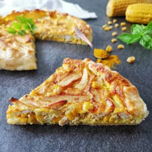 Tarte au poulet au curry et au maïs