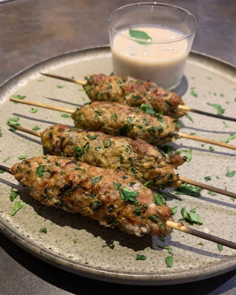 Kefta de veau au barbecue et sauce légère menthe-citron