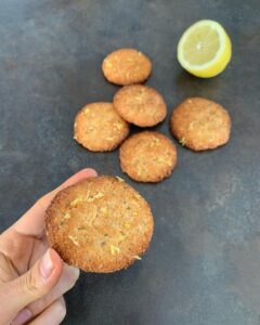Biscuits citron, amande et graines de chia