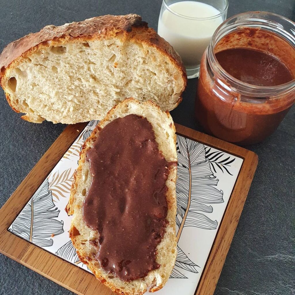 Pâte à tartiner chocolat noisettes et purée d&rsquo;amandes