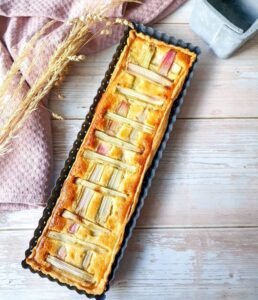 Tarte rhubarbe amande