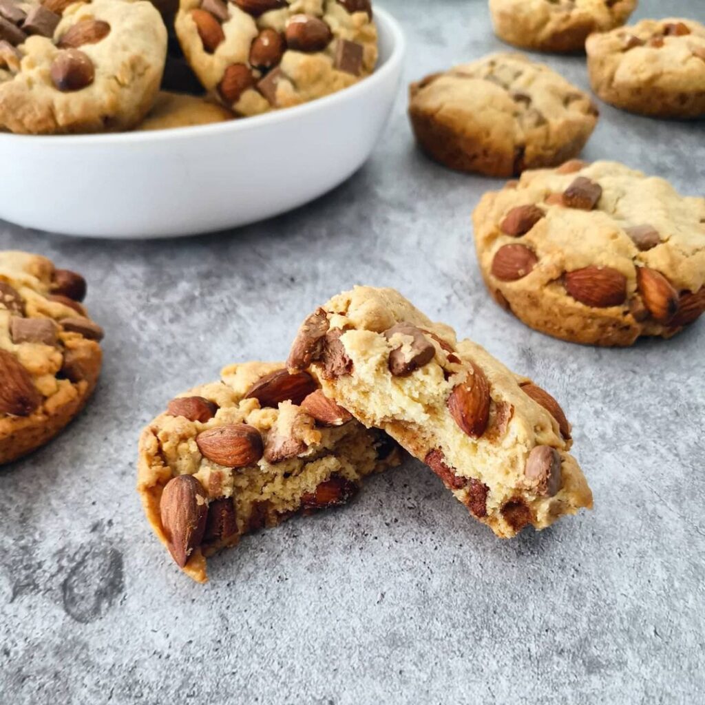 Cookies aux amandes entières et pépites de chocolat