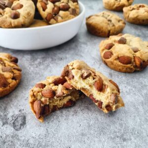 Cookies aux amandes entières et pépites de chocolat