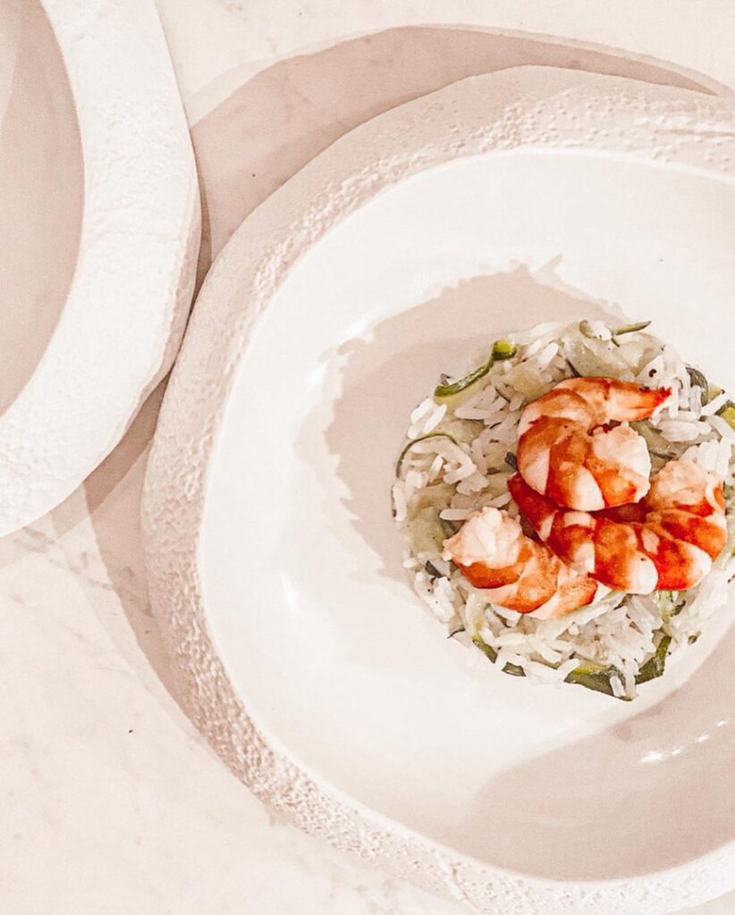 Riz noir, courgette et gambas